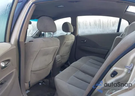 2002 Nissan Altima 2.5 S from USA, damaged, VIN 1N4AL11EX2C152712